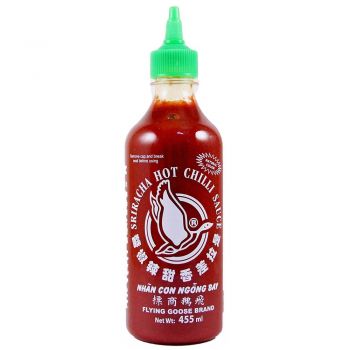 Flying Goose Brand Sriracha Super Hot Chilli Sauce Ml Asian Dukan